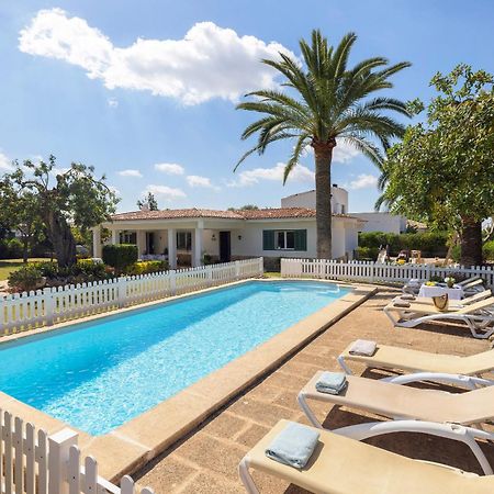 Ideal House For Two Families With Pool And Barbecue Plamanyola Eksteriør bilde