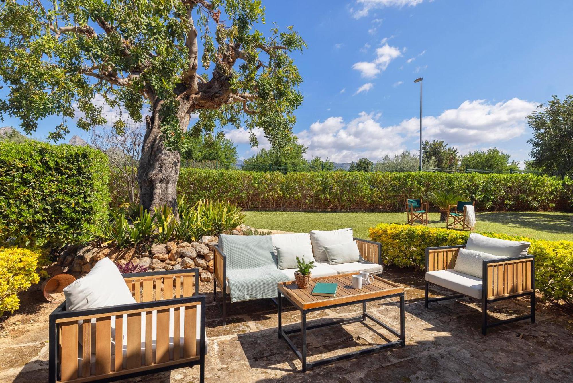Ideal House For Two Families With Pool And Barbecue Plamanyola Eksteriør bilde