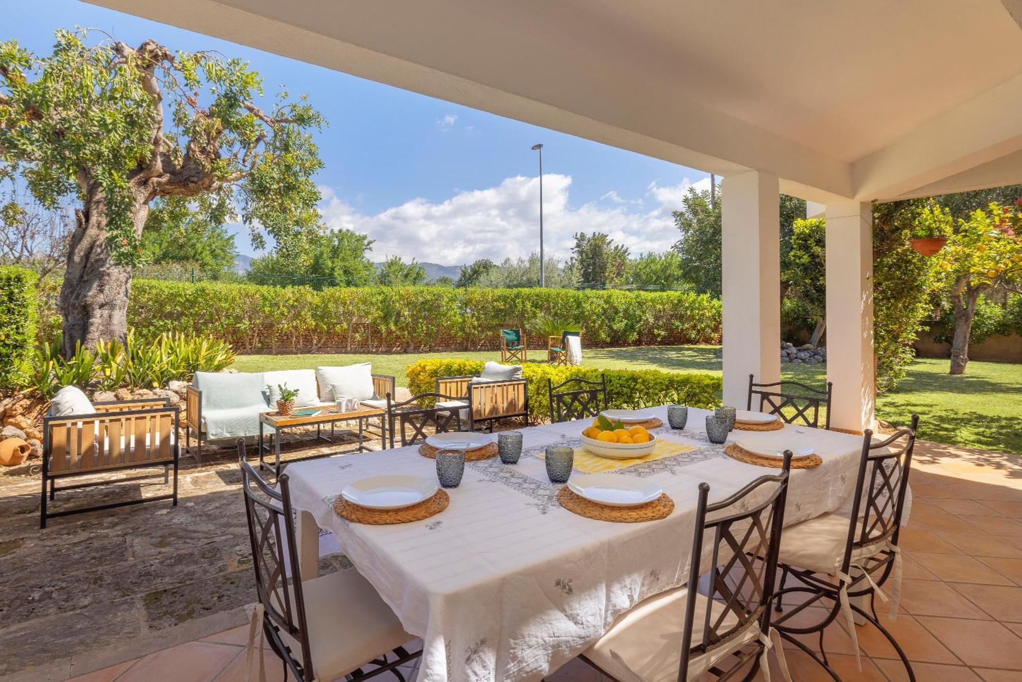 Ideal House For Two Families With Pool And Barbecue Plamanyola Eksteriør bilde
